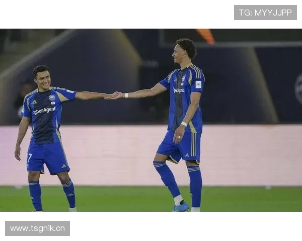 替补席违纪如何判罚？规则拆解三大职业足球纪律红线