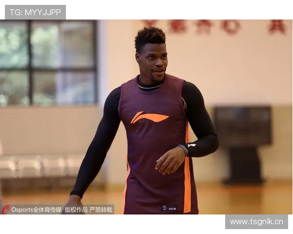 泰森·富里居然穿着睡衣跑去训练，又是哪个豪门二代不服气了？