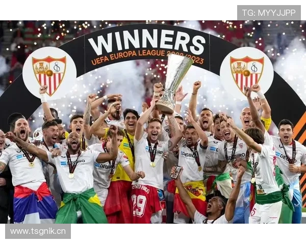 塞维利亚复兴豪强之路前景，当前赛季球队表现波动